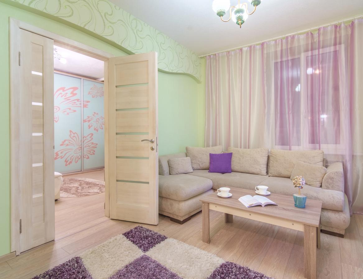 Panorama Apartamento Jarkov Exterior foto
